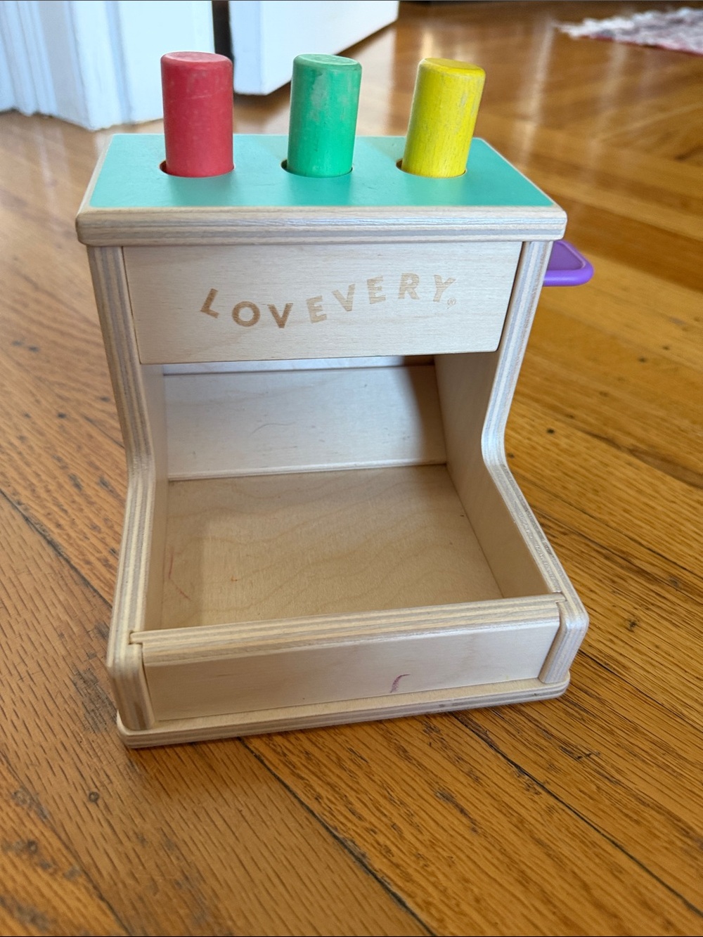 Lovevery Wooden Peg Drop - from Months 11-12+
The Thinker Play Kit